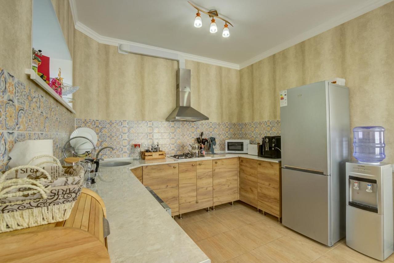 Ordo Hotel Karakol Bagian luar foto
