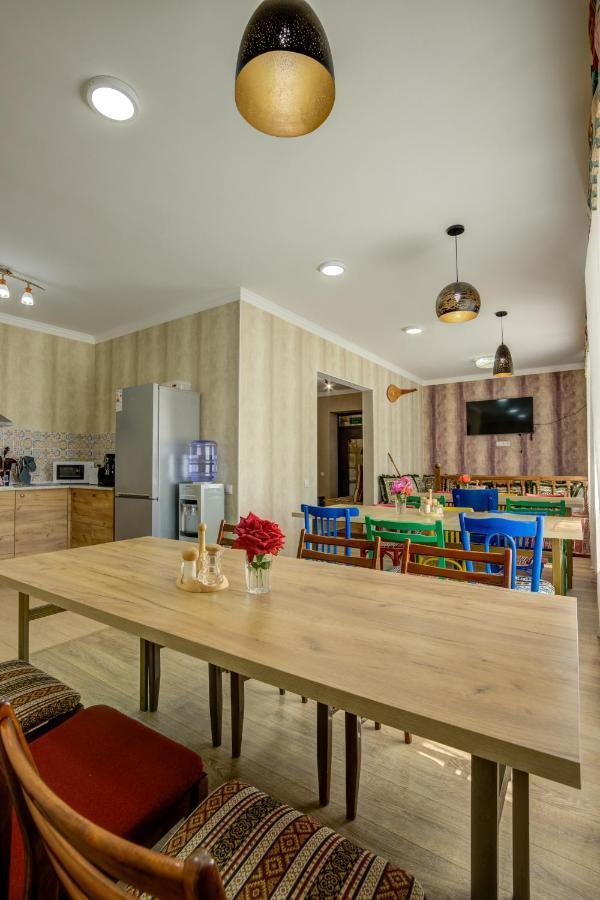 Ordo Hotel Karakol Bagian luar foto
